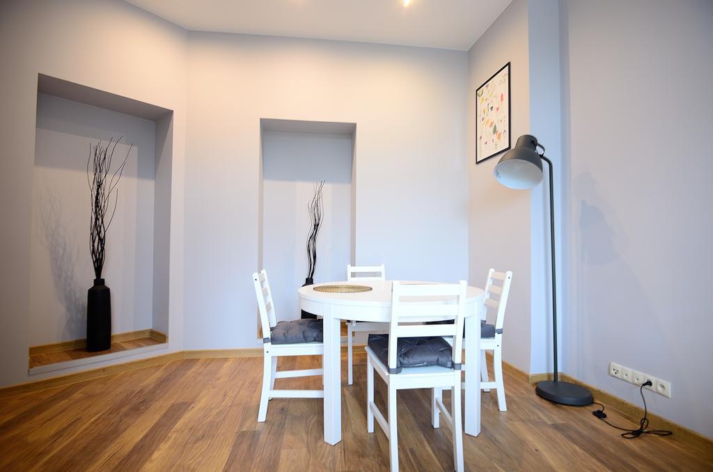 Victus Apartamenty, Apartamenty Alicante Сопот Екстериор снимка