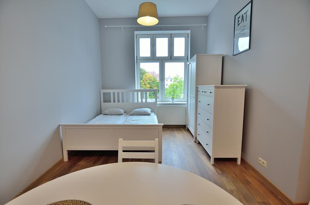 Victus Apartamenty, Apartamenty Alicante Сопот Екстериор снимка