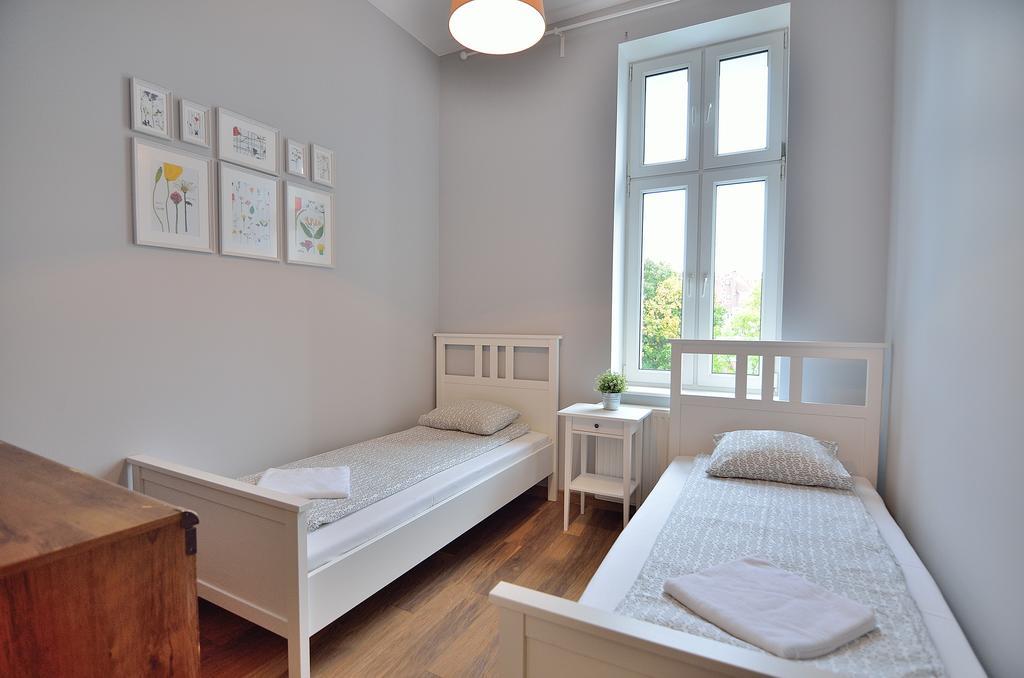 Victus Apartamenty, Apartamenty Alicante Сопот Екстериор снимка